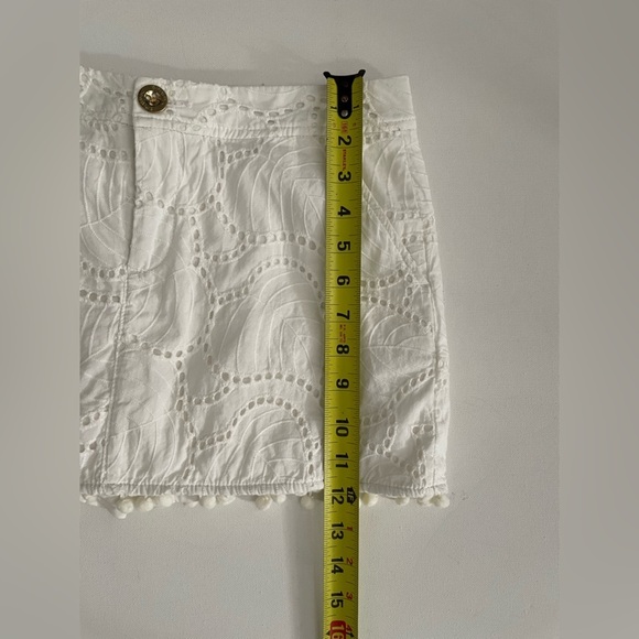 Lilly Pulitzer Lorelie Skort In Resort White Leaf Eyelet Pom trim 0 - Picture 3 of 9